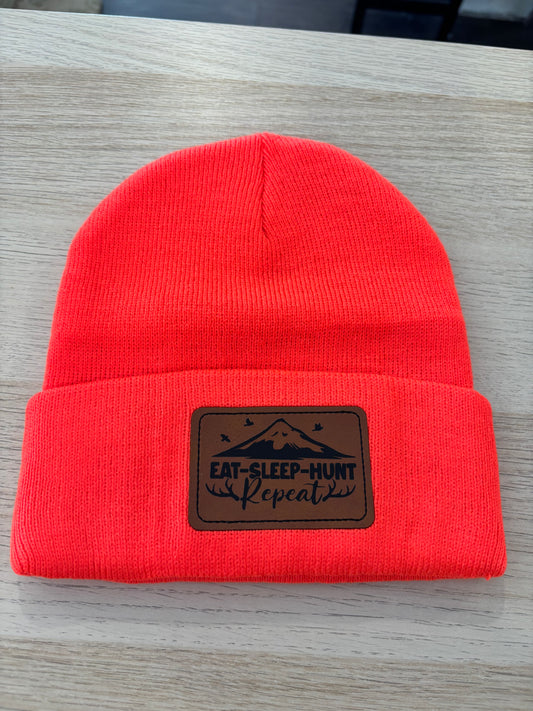 Eat Sleep Hunt Toque